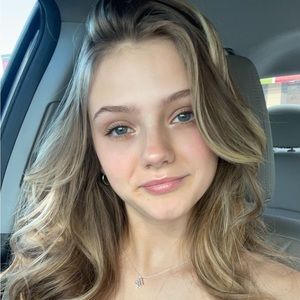 Meet your Posher, Ryann